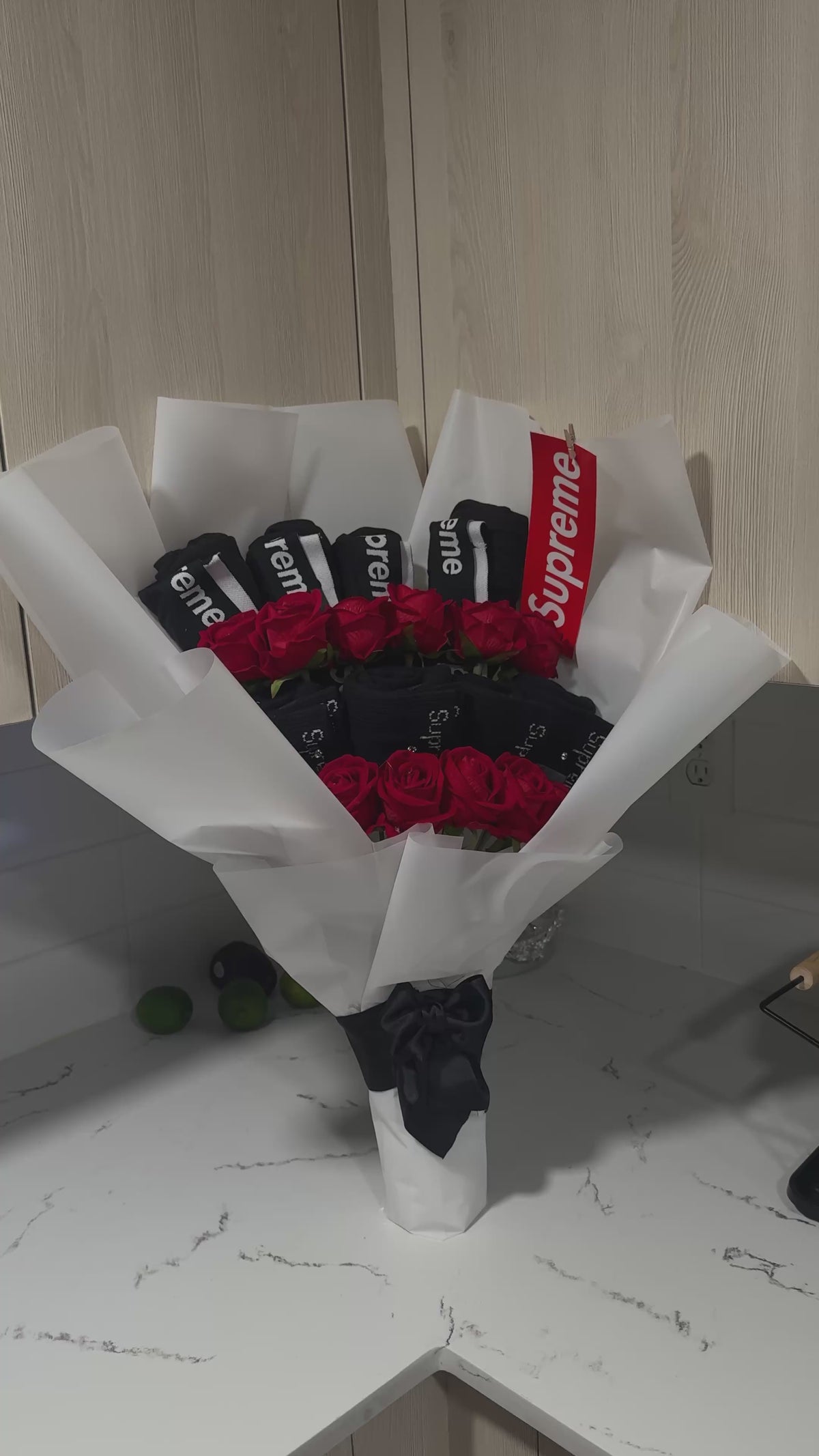Black Supreme Bouquet